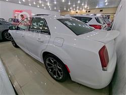 كرايسلر 300